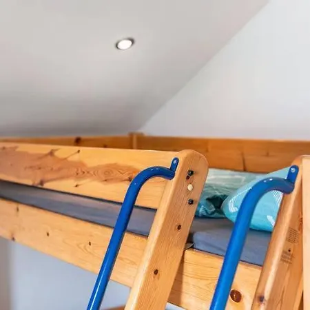 La Casa Dema Apartment *