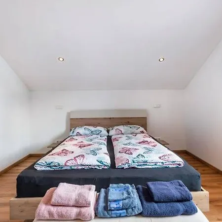La Casa Dema Apartment Reisbach